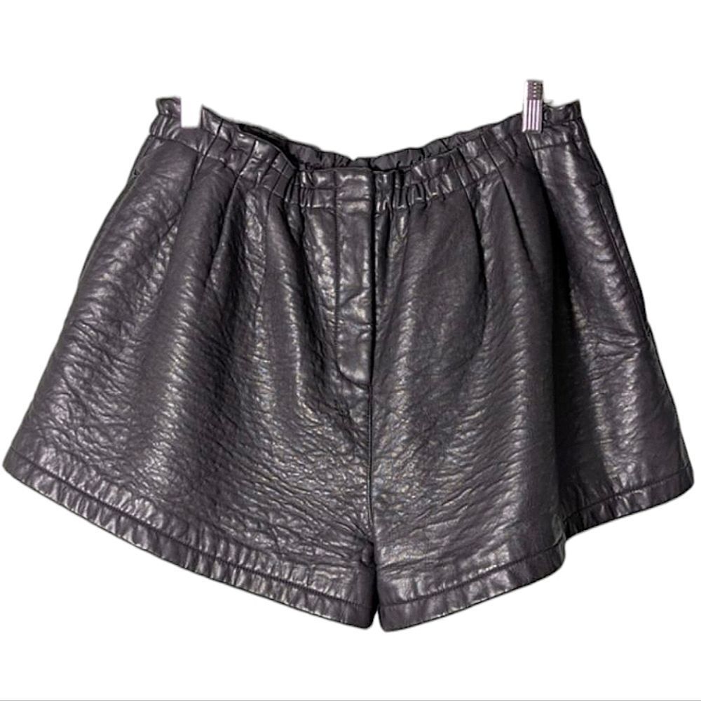 ASOS Textured Vegan Ultra High Rise Leather Elastic Waist Shorts Size 12 14 L XL